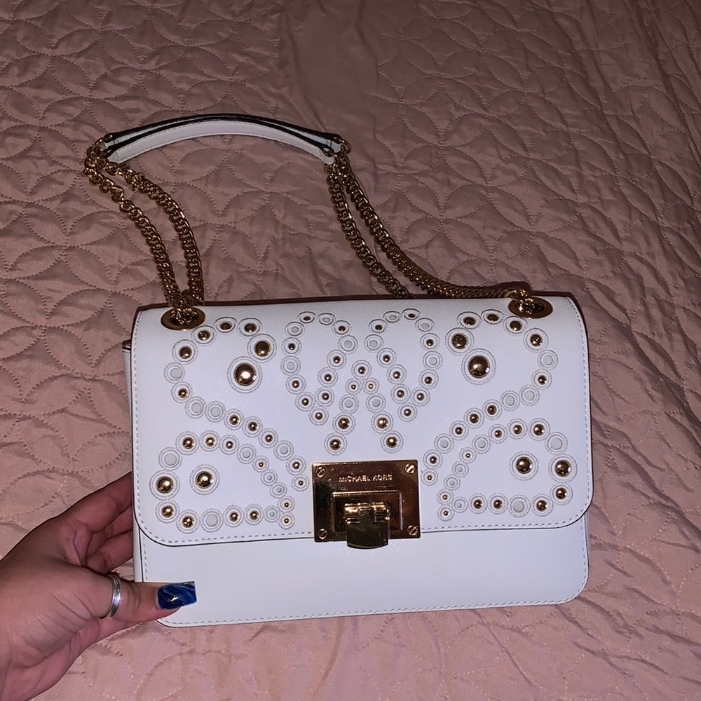 Michael Kors Chain Shoulder Bag